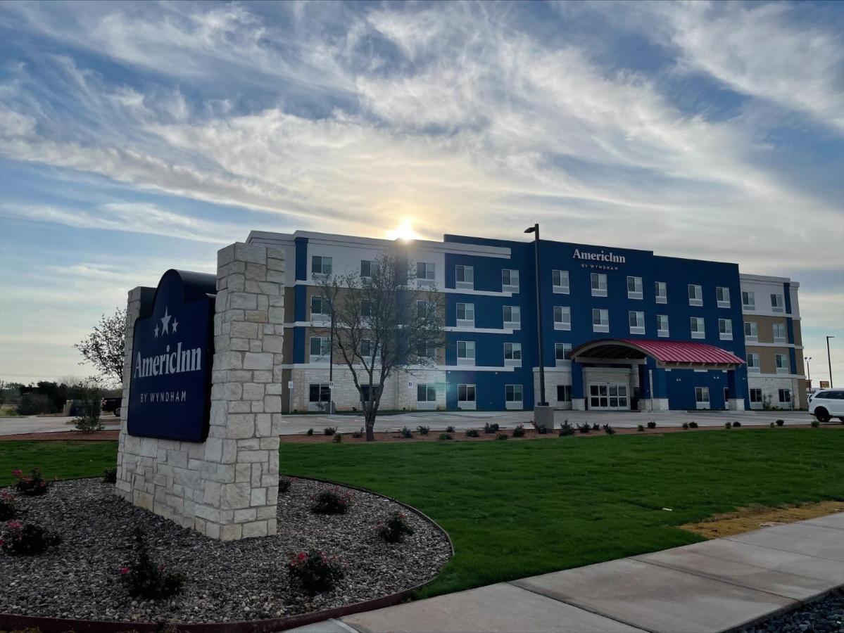 Americinn By Wyndham San Angelo Exterior photo